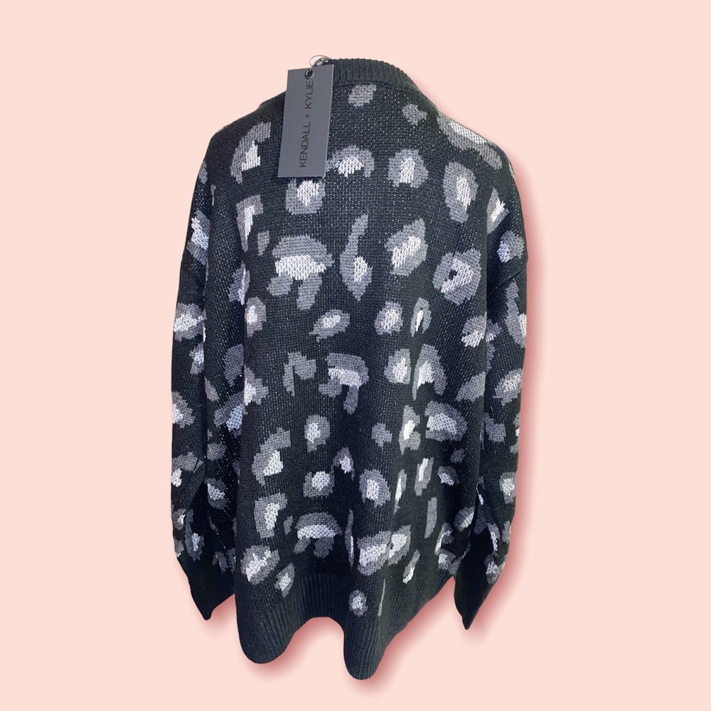 Kendall and Kylie leopard black and metallic silver sweater new w tags! Size Xl - Picture 3 of 6